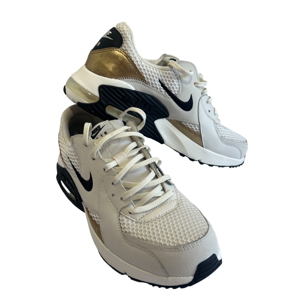 Nike AIR MAX EXCEE Women's Size 10 White Black‎ Sneaker Shoes. Preowned